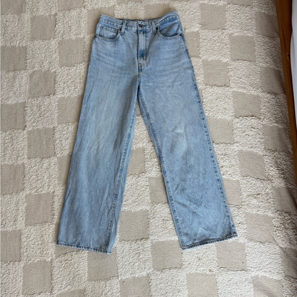 Levi’s High Waisted Straight Jeans
